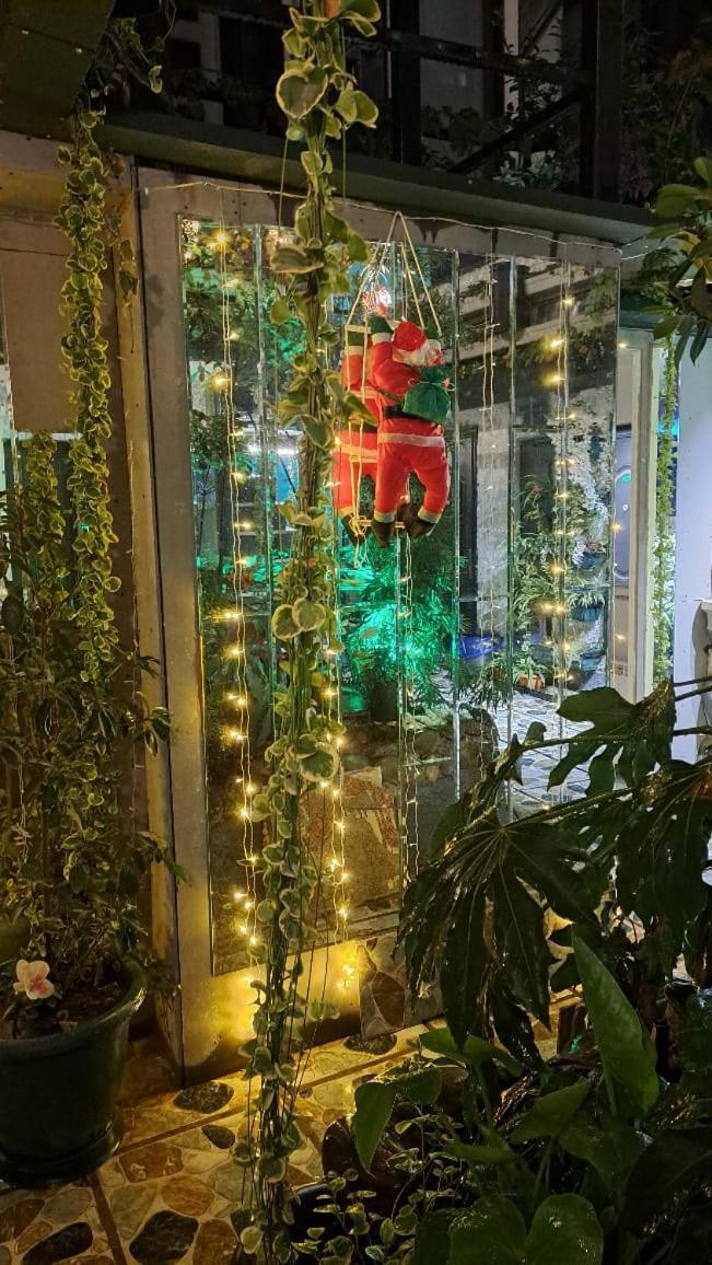 Kai Hotel Bar Тбілісі Екстер'єр фото